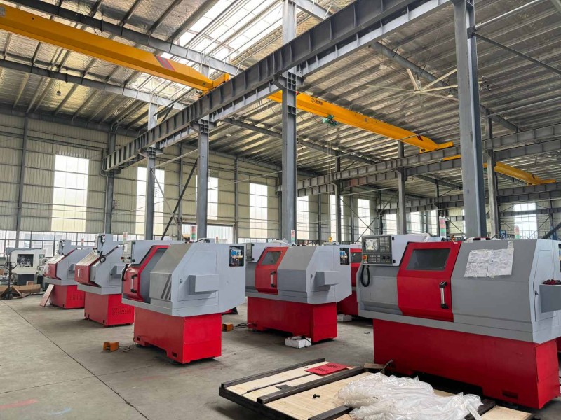  Competitive price CNC lathe