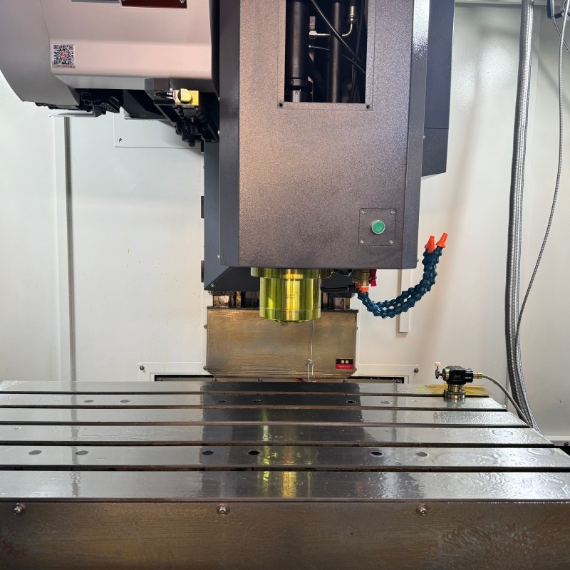4 axis CNC machining center